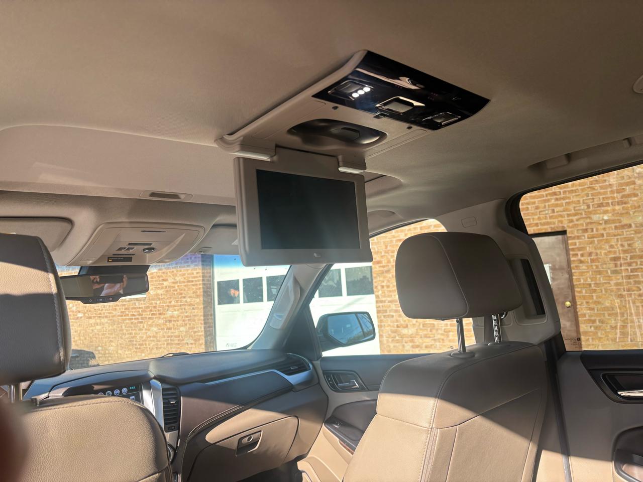 Chevrolet Suburban  2017