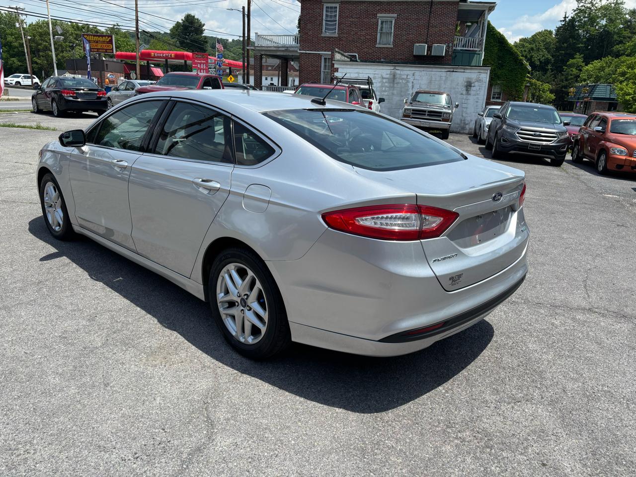 Ford Fusion  2014