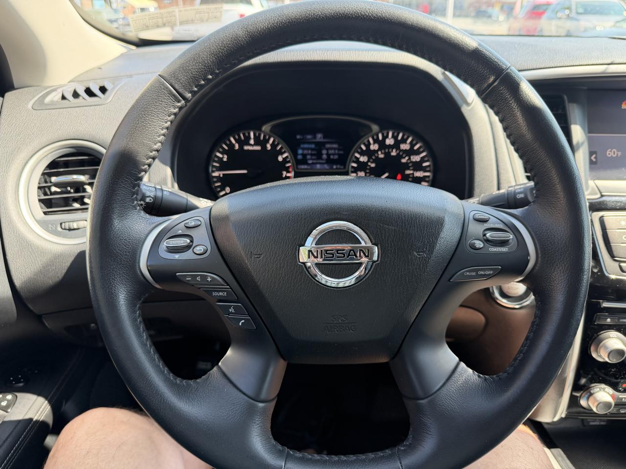 Nissan Pathfinder  2019