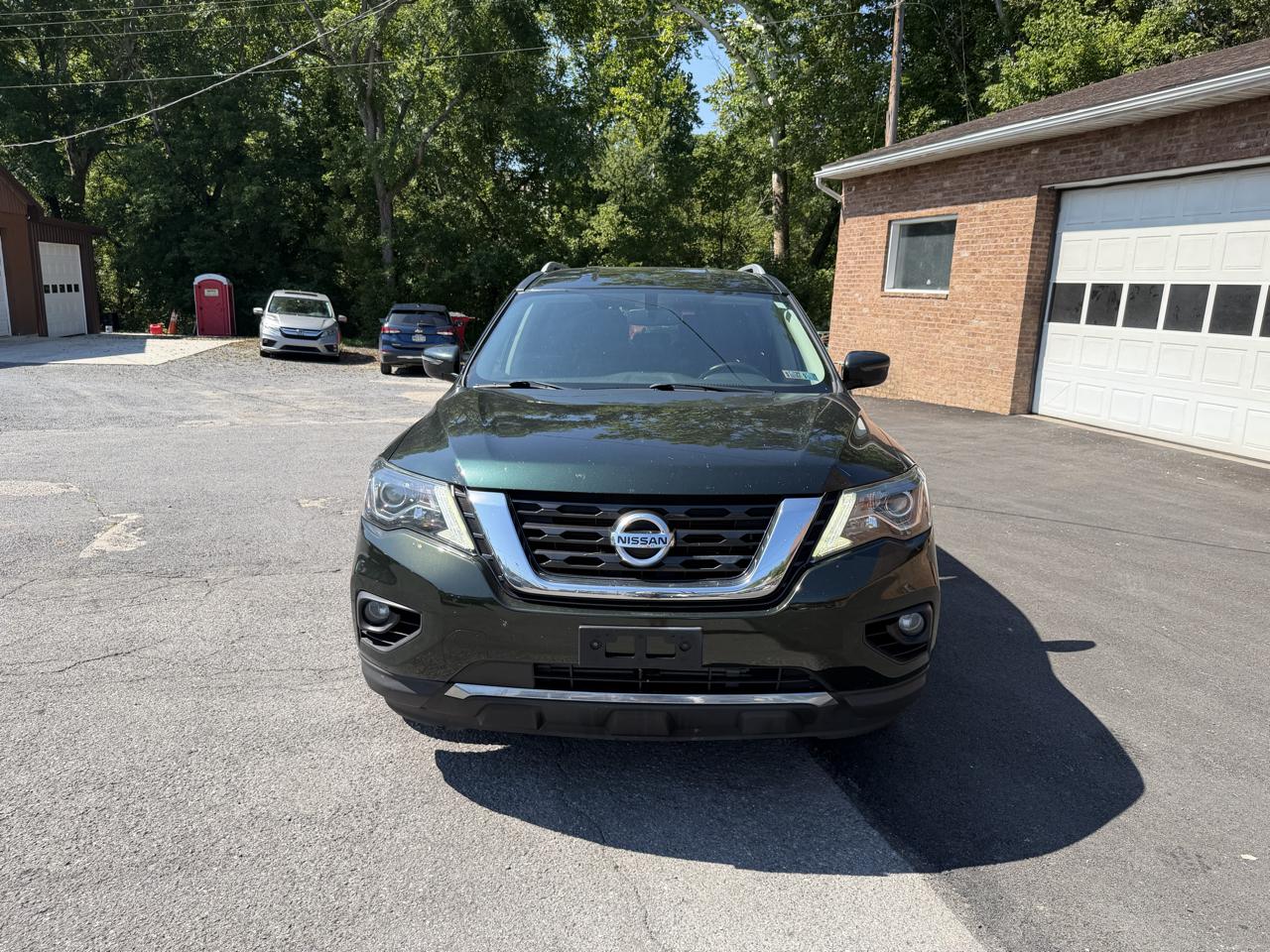Nissan Pathfinder  2019