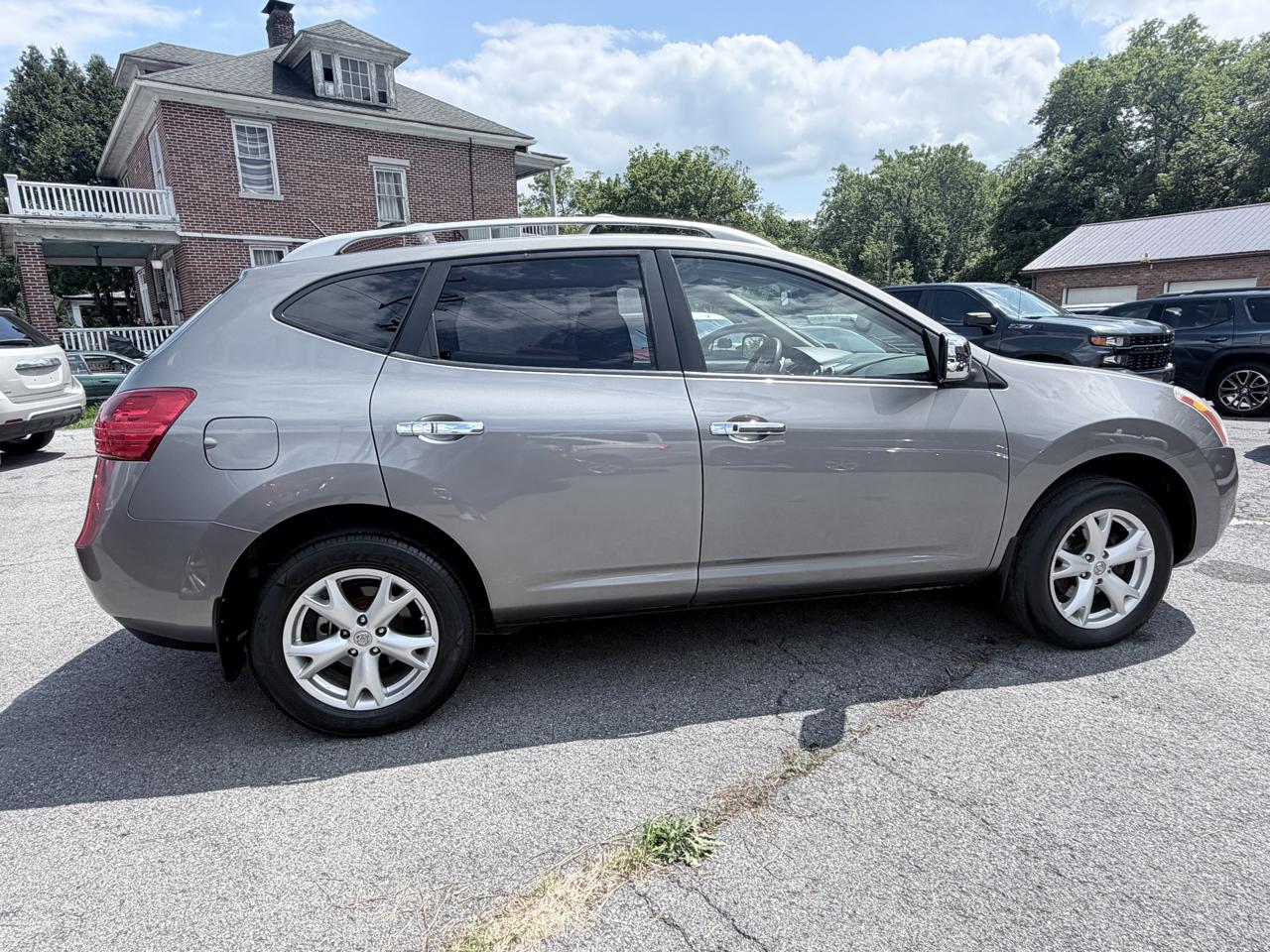 Nissan Rogue  2008