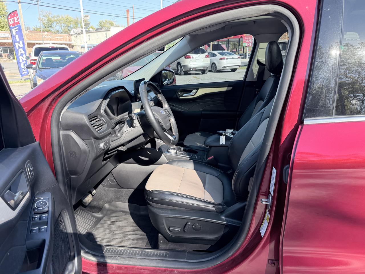 Ford Escape  2022