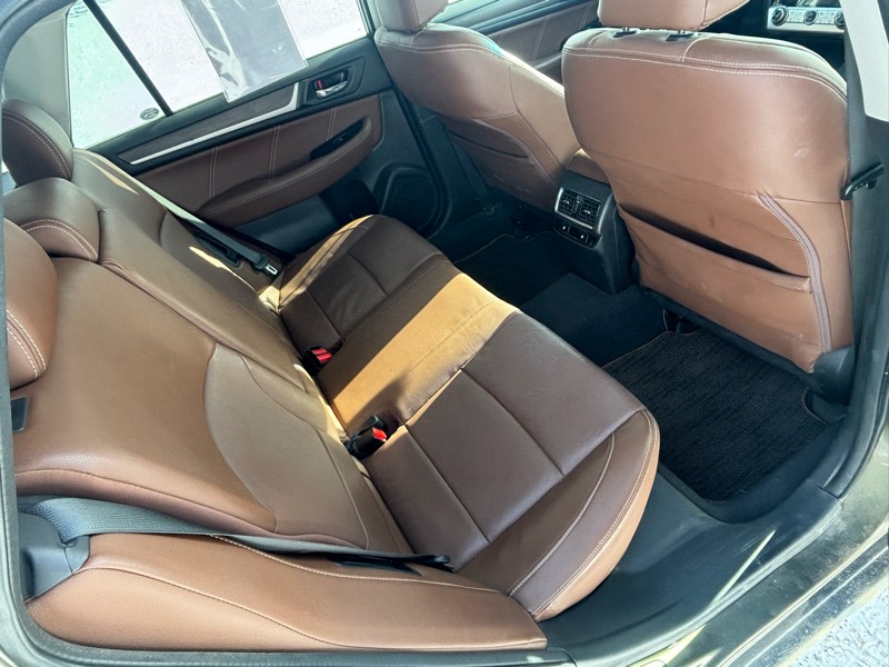 Subaru Outback 2.5i Touring 2017