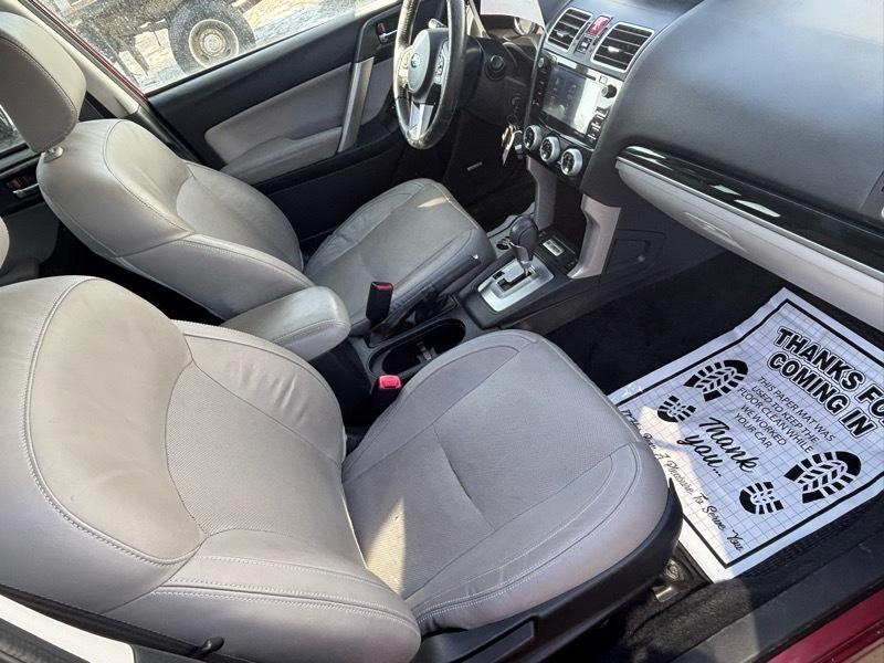 Subaru Forester 2.5i Touring 2017