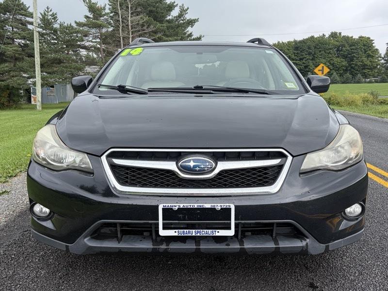 2014 Subaru XV Crosstrek Limited - Photo 2