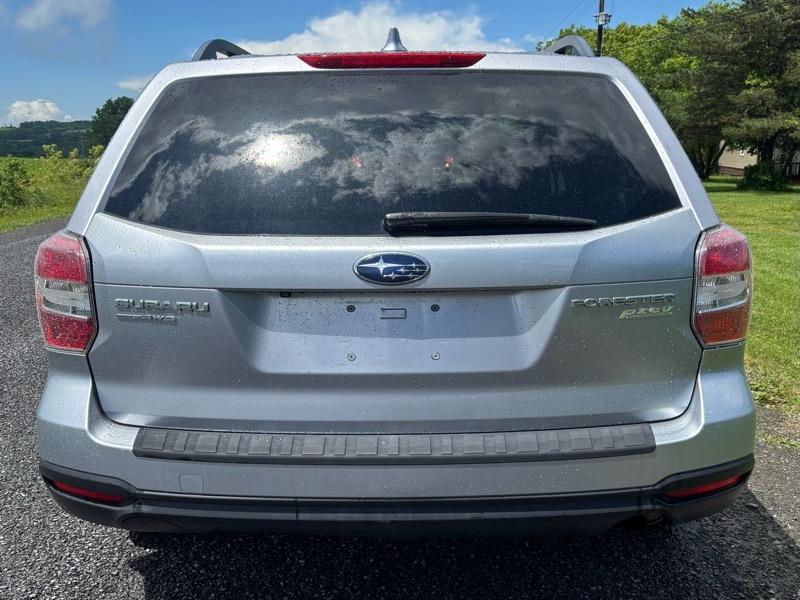 Subaru Forester 2.5i Premium PZEV CVT 2016