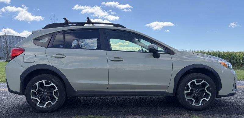Subaru Crosstrek 2.0i Limited PZEV CVT 2016