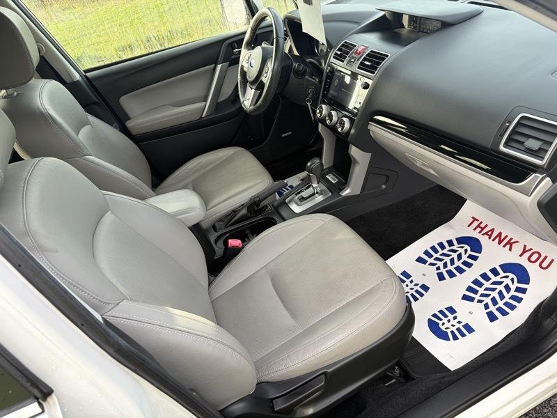 Subaru Forester 2.5i Touring 2017