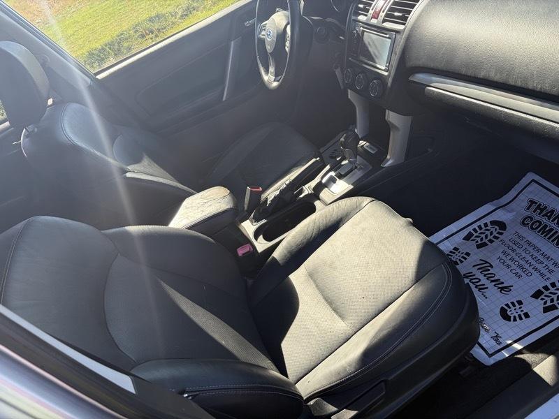 Subaru Forester 2.5i Limited 2014