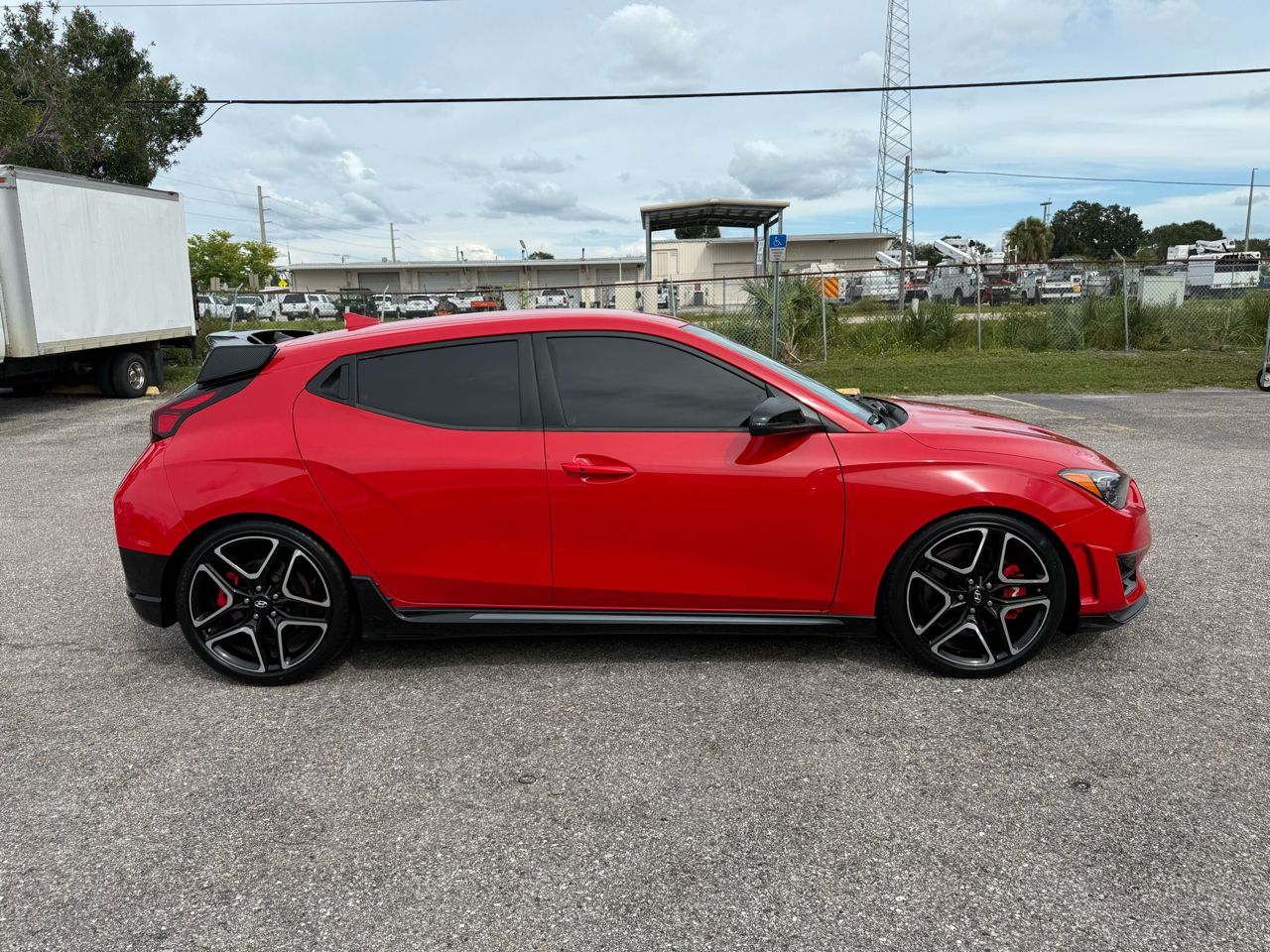 2022 Hyundai Veloster N Base photo 2