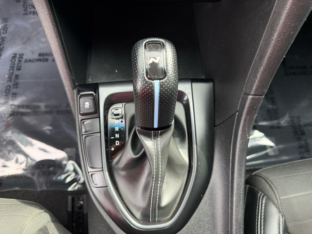 2022 Hyundai Veloster N Base photo 27