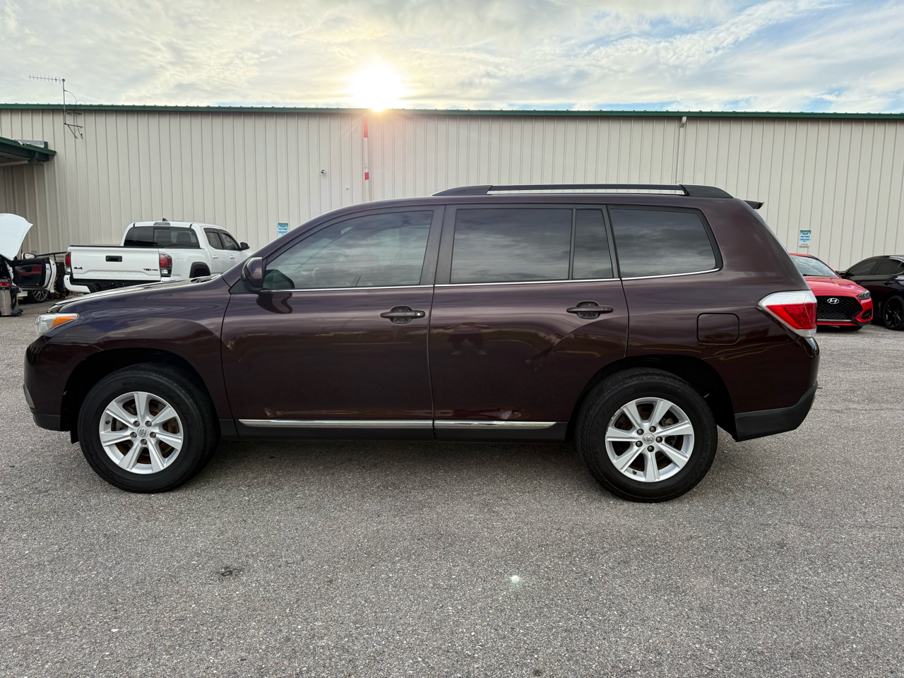 2013 Toyota Highlander Base Hybrid photo 6