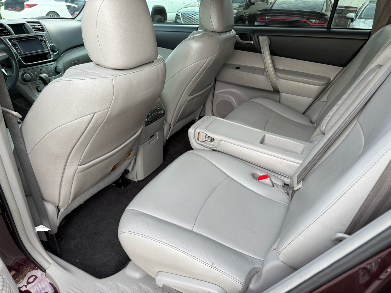 2013 Toyota Highlander Base Hybrid photo 16