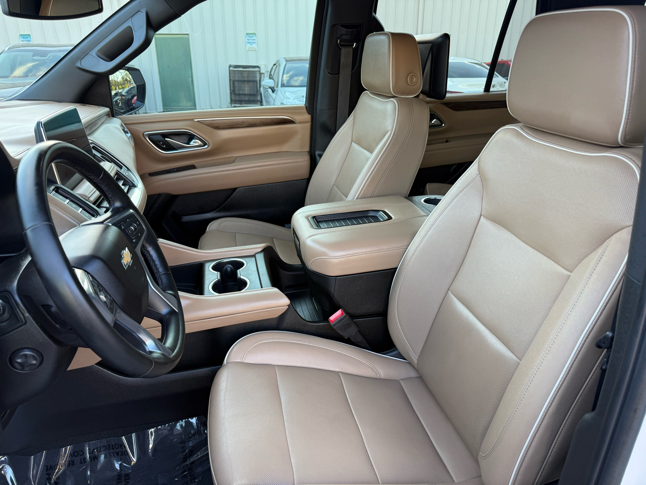 2023 Chevrolet Tahoe Premier photo 14