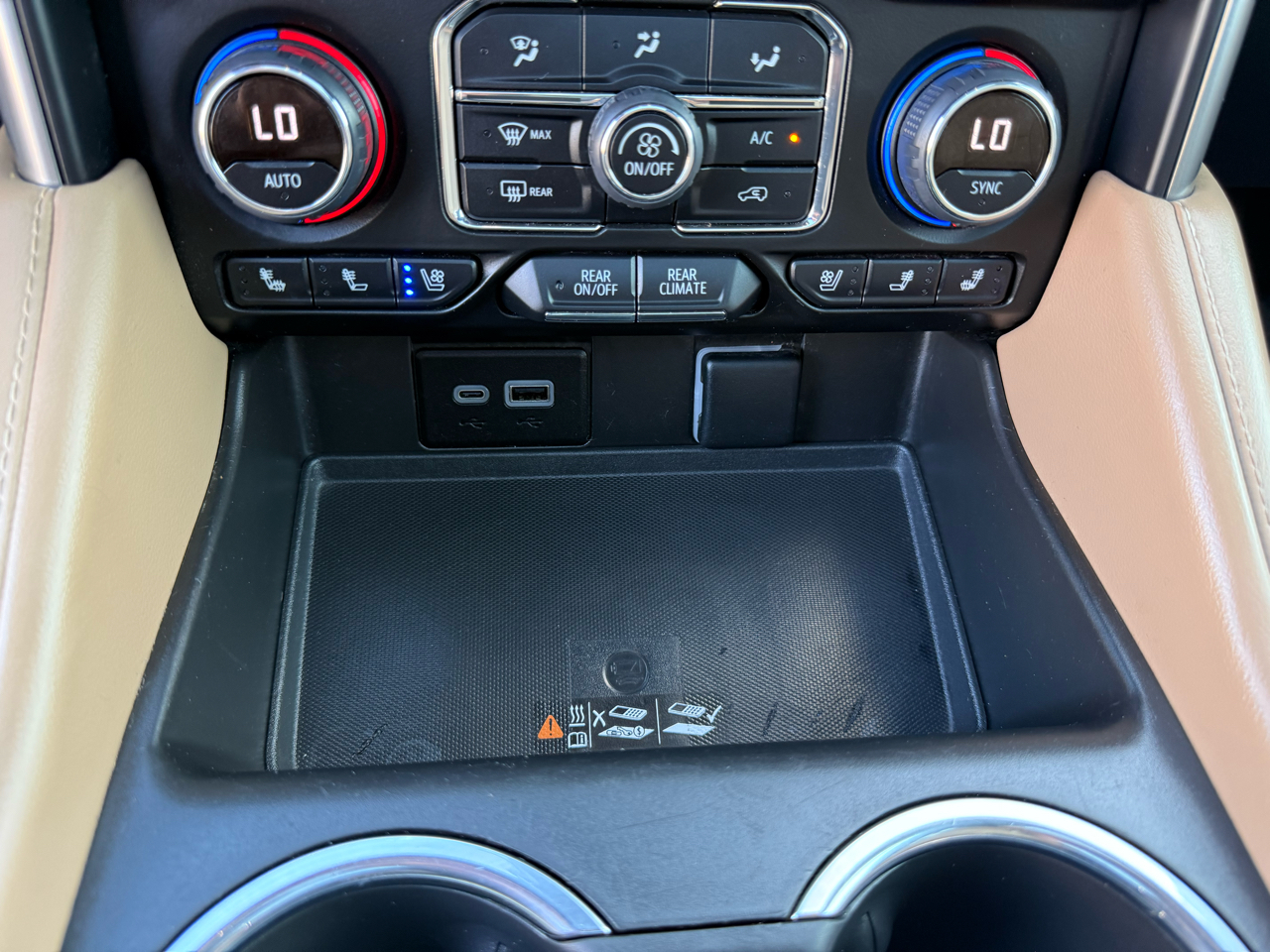 2023 Chevrolet Tahoe Premier photo 25