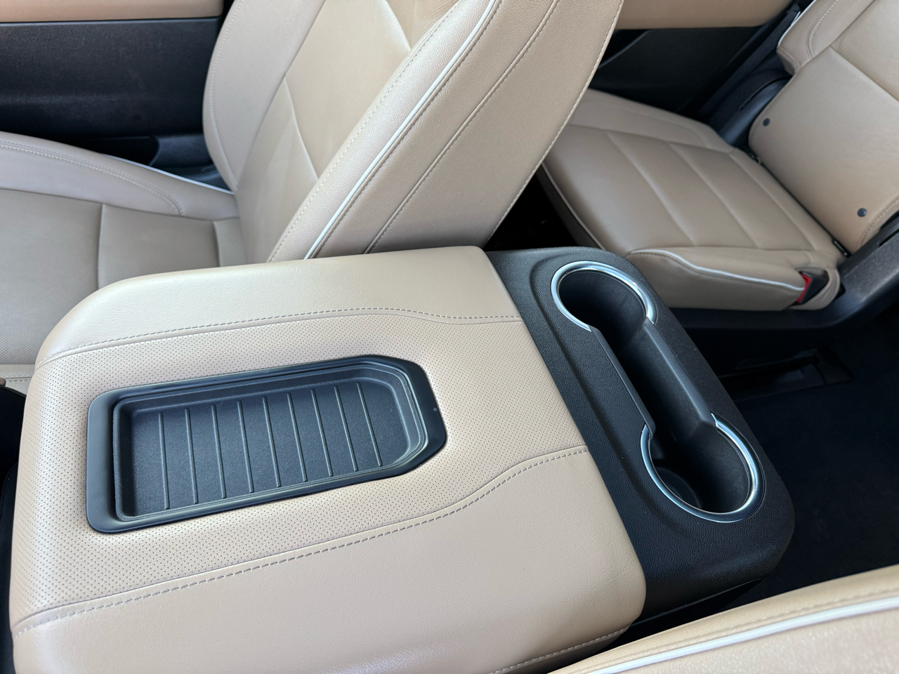 2023 Chevrolet Tahoe Premier photo 28