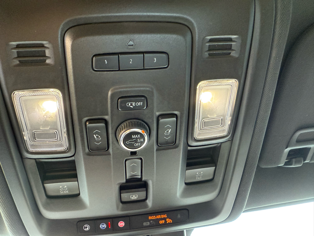 2023 Chevrolet Tahoe Premier photo 29