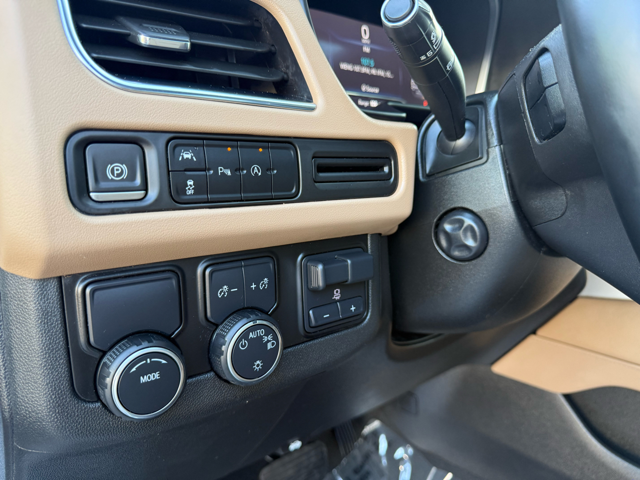 2023 Chevrolet Tahoe Premier photo 30
