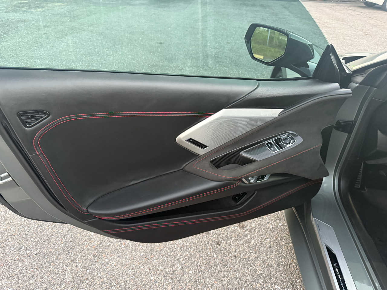 Chevrolet Corvette Z51 3LT Coupe Automatic 2022 Chevrolet Corvette Z51 3LT Coupe Automatic 2022