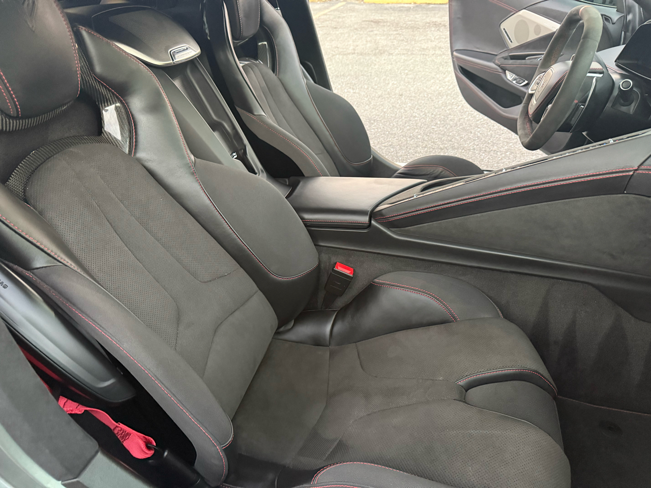 Chevrolet Corvette Z51 3LT Coupe Automatic 2022 Chevrolet Corvette Z51 3LT Coupe Automatic 2022