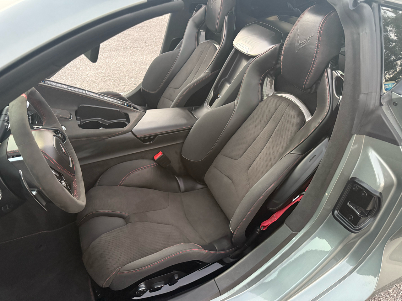 Chevrolet Corvette Z51 3LT Coupe Automatic 2022 Chevrolet Corvette Z51 3LT Coupe Automatic 2022