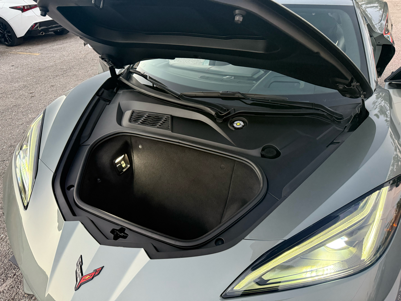 Chevrolet Corvette Z51 3LT Coupe Automatic 2022 Chevrolet Corvette Z51 3LT Coupe Automatic 2022