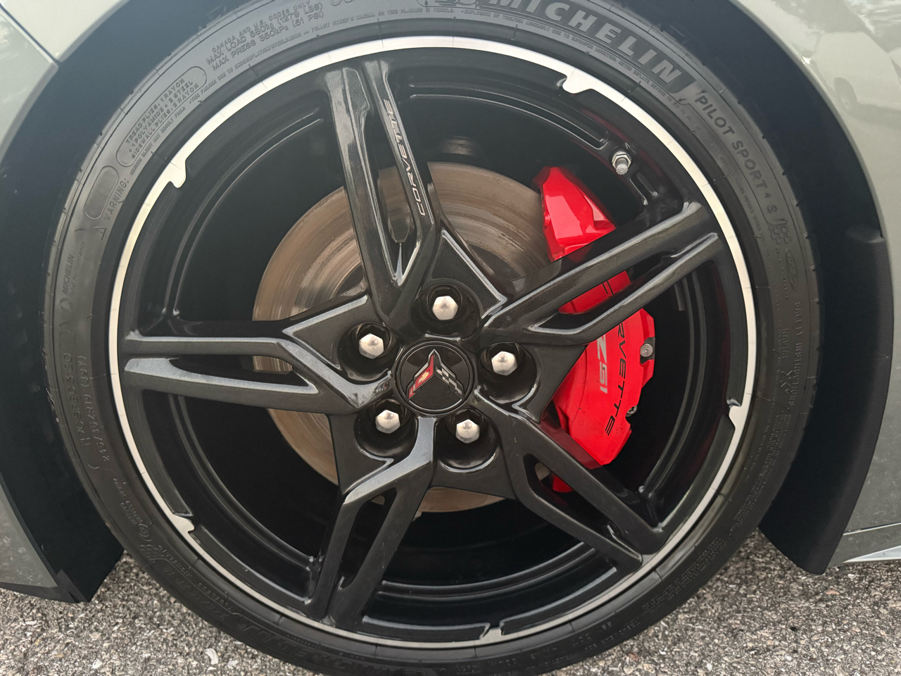 Chevrolet Corvette Z51 3LT Coupe Automatic 2022 Chevrolet Corvette Z51 3LT Coupe Automatic 2022