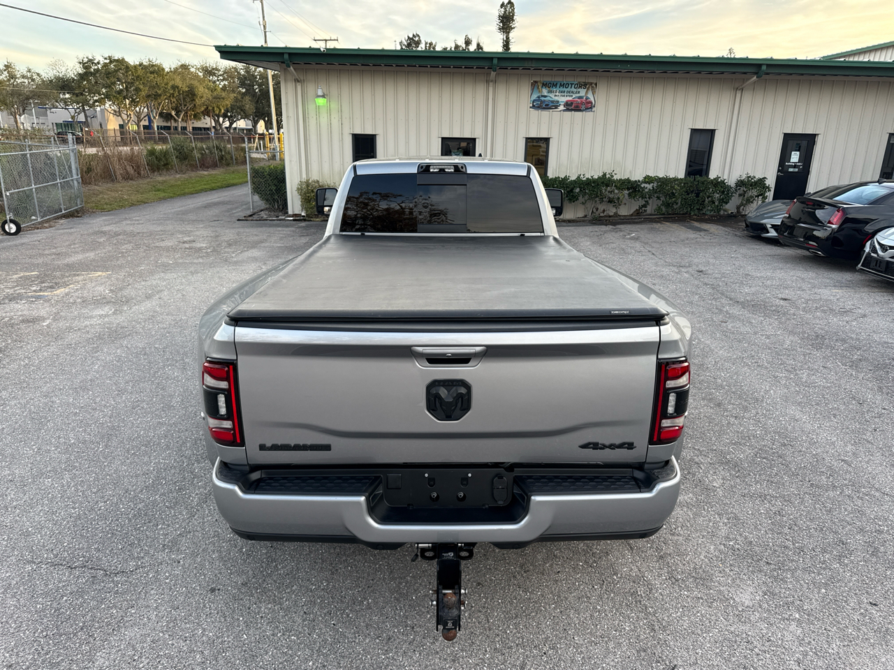 RAM 3500 Laramie Crew Cab LWB 4WD DRW 2023