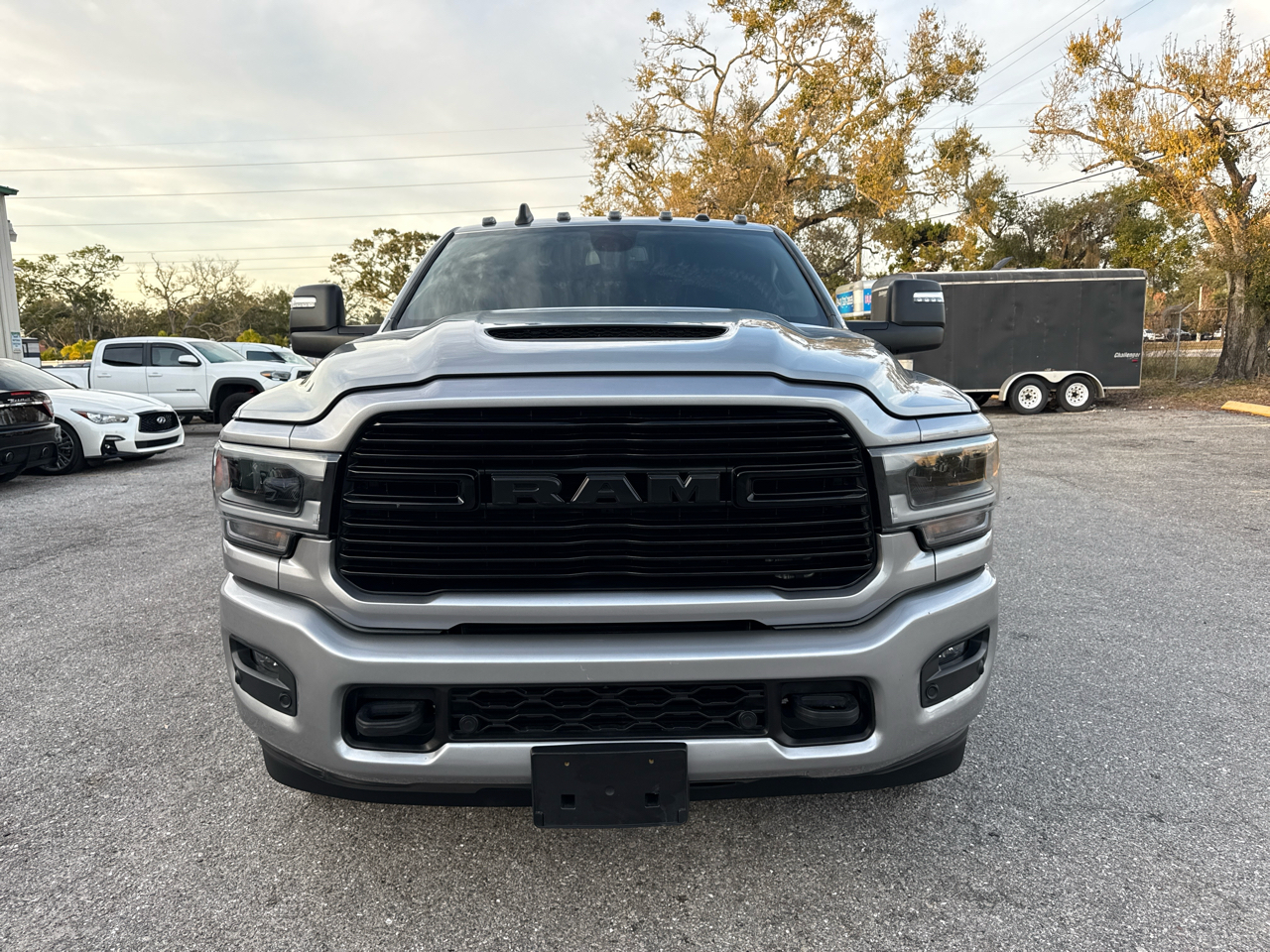 RAM 3500 Laramie Crew Cab LWB 4WD DRW 2023