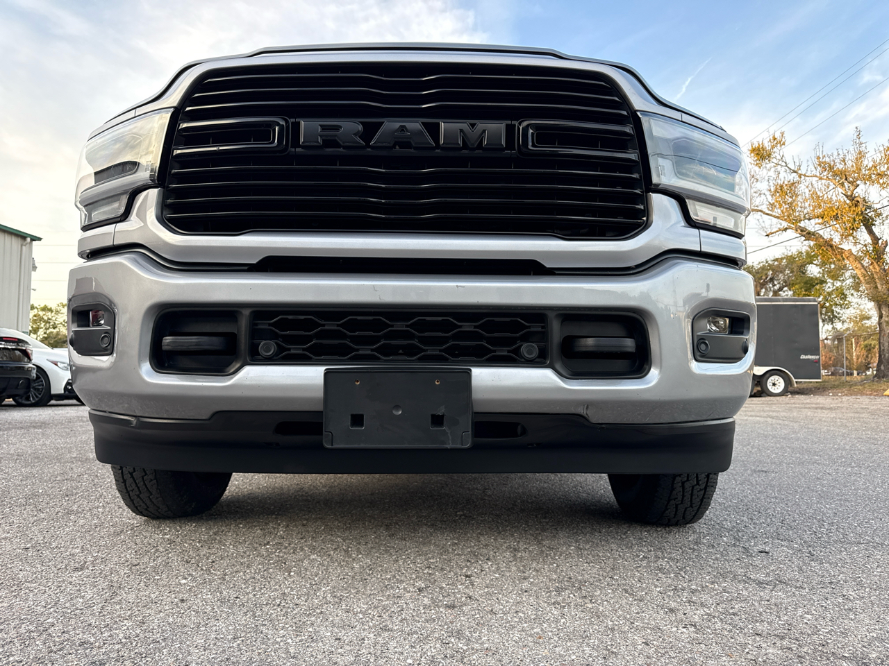 RAM 3500 Laramie Crew Cab LWB 4WD DRW 2023