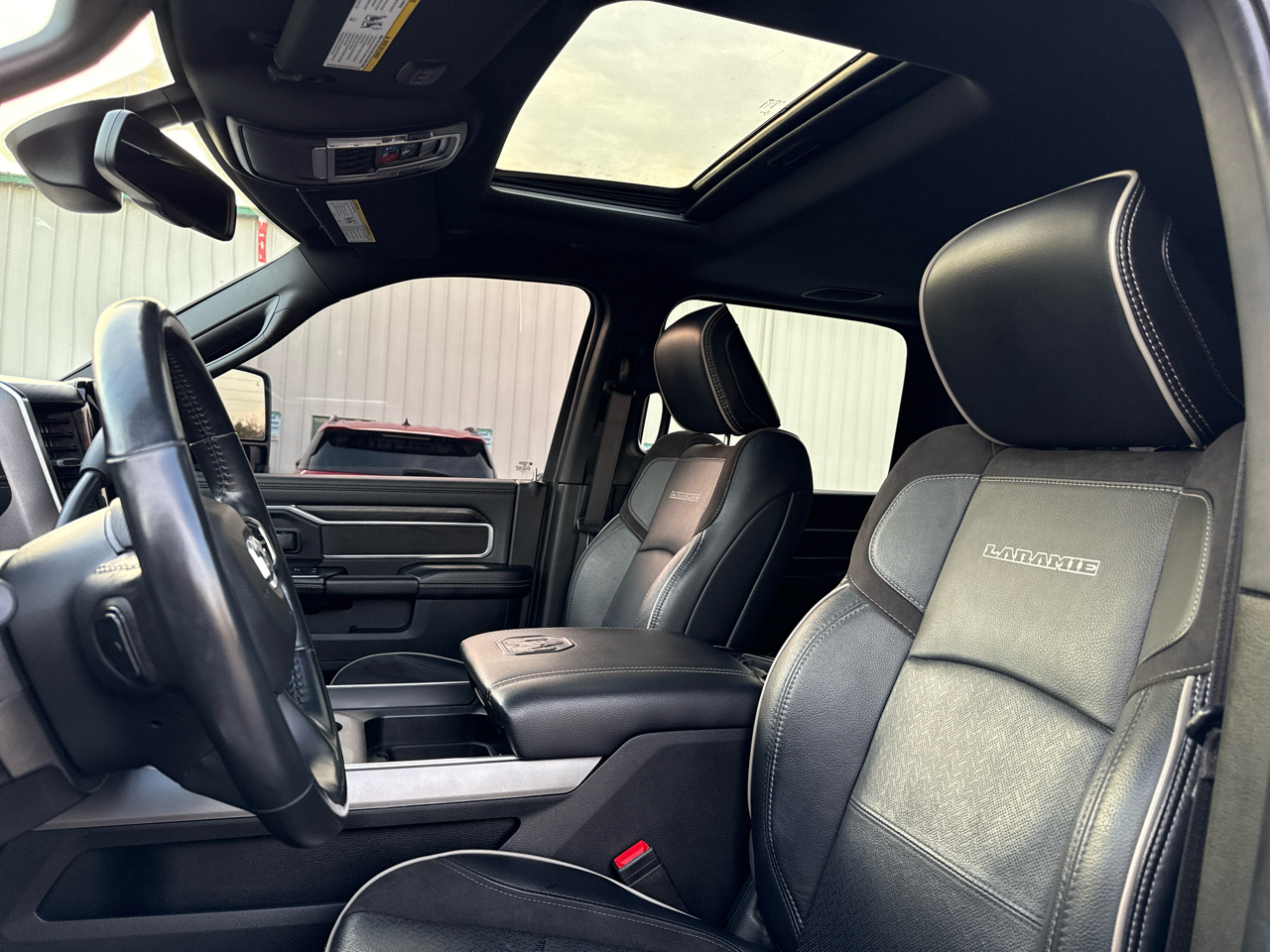 RAM 3500 Laramie Crew Cab LWB 4WD DRW 2023