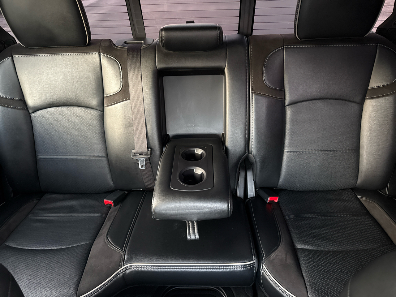 RAM 3500 Laramie Crew Cab LWB 4WD DRW 2023