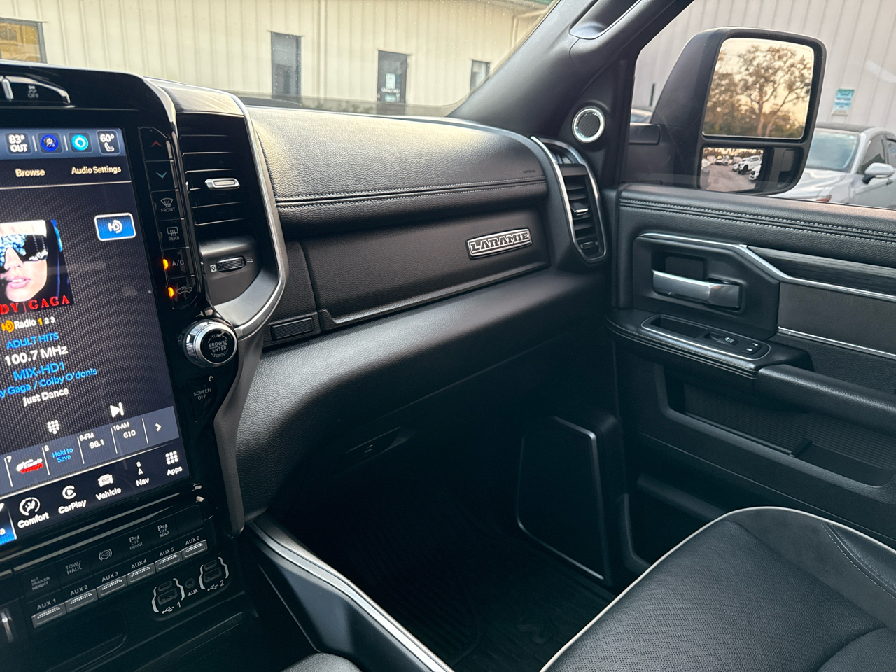 RAM 3500 Laramie Crew Cab LWB 4WD DRW 2023