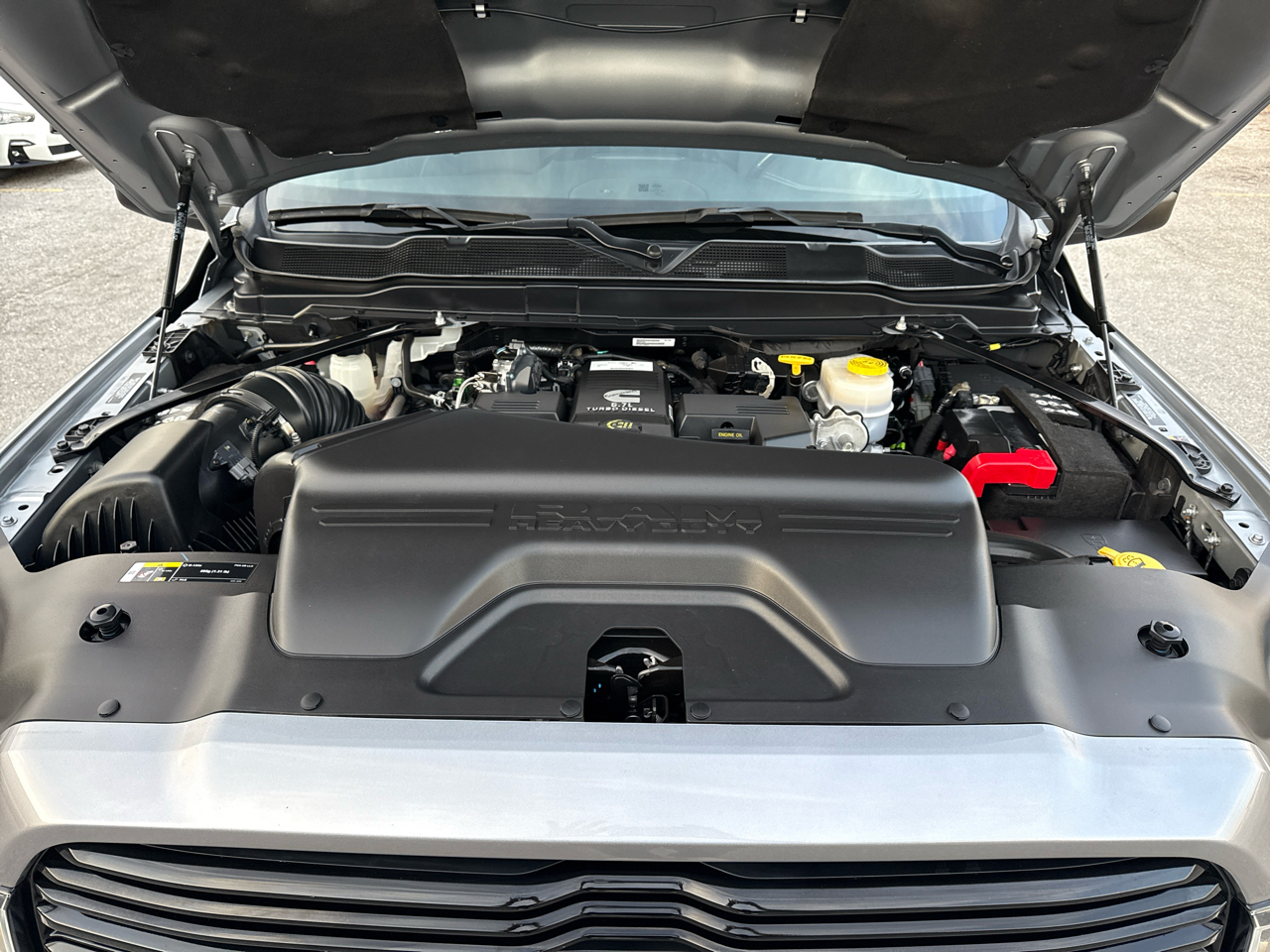 RAM 3500 Laramie Crew Cab LWB 4WD DRW 2023