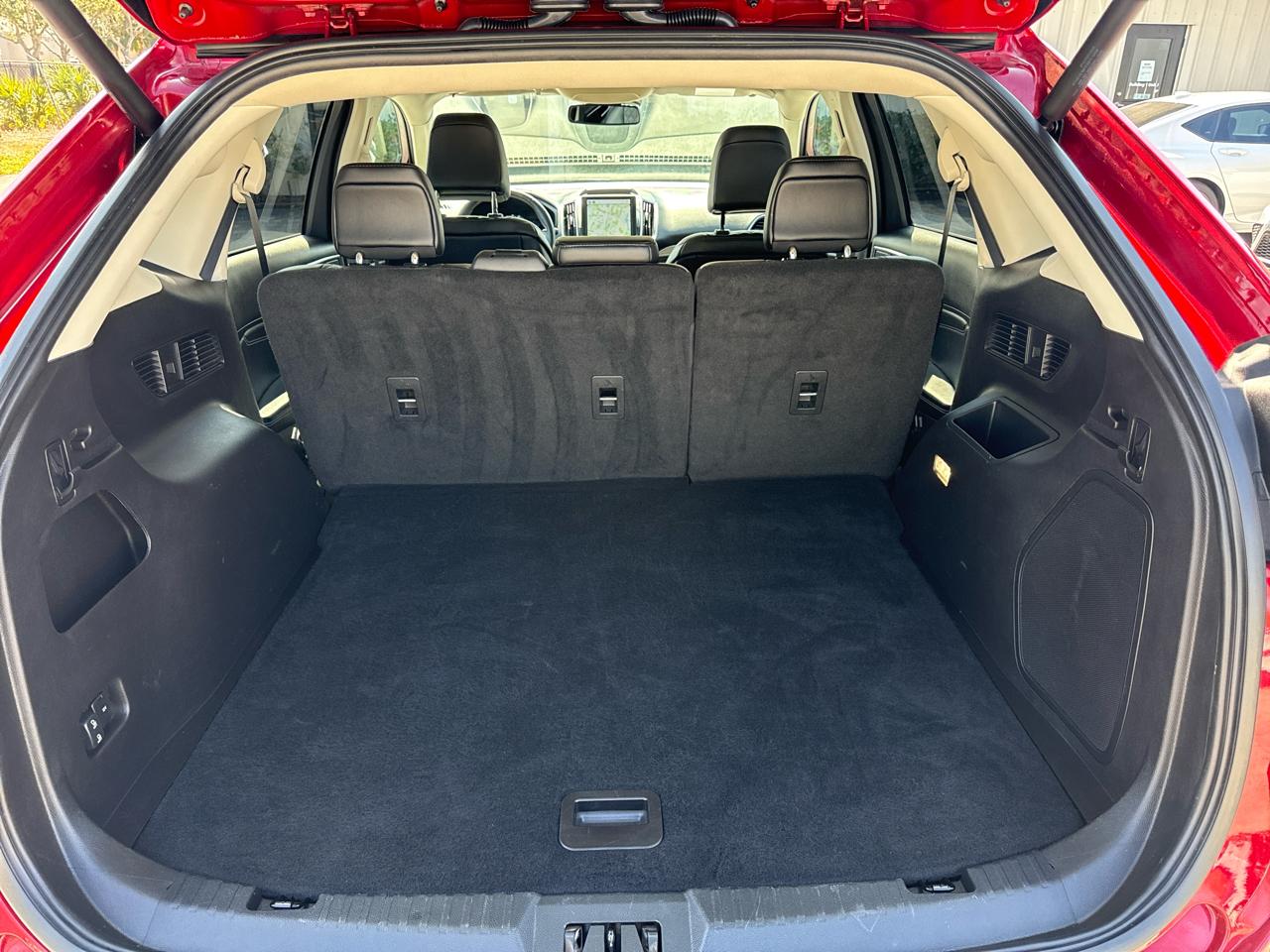 Ford Edge Titanium 2024