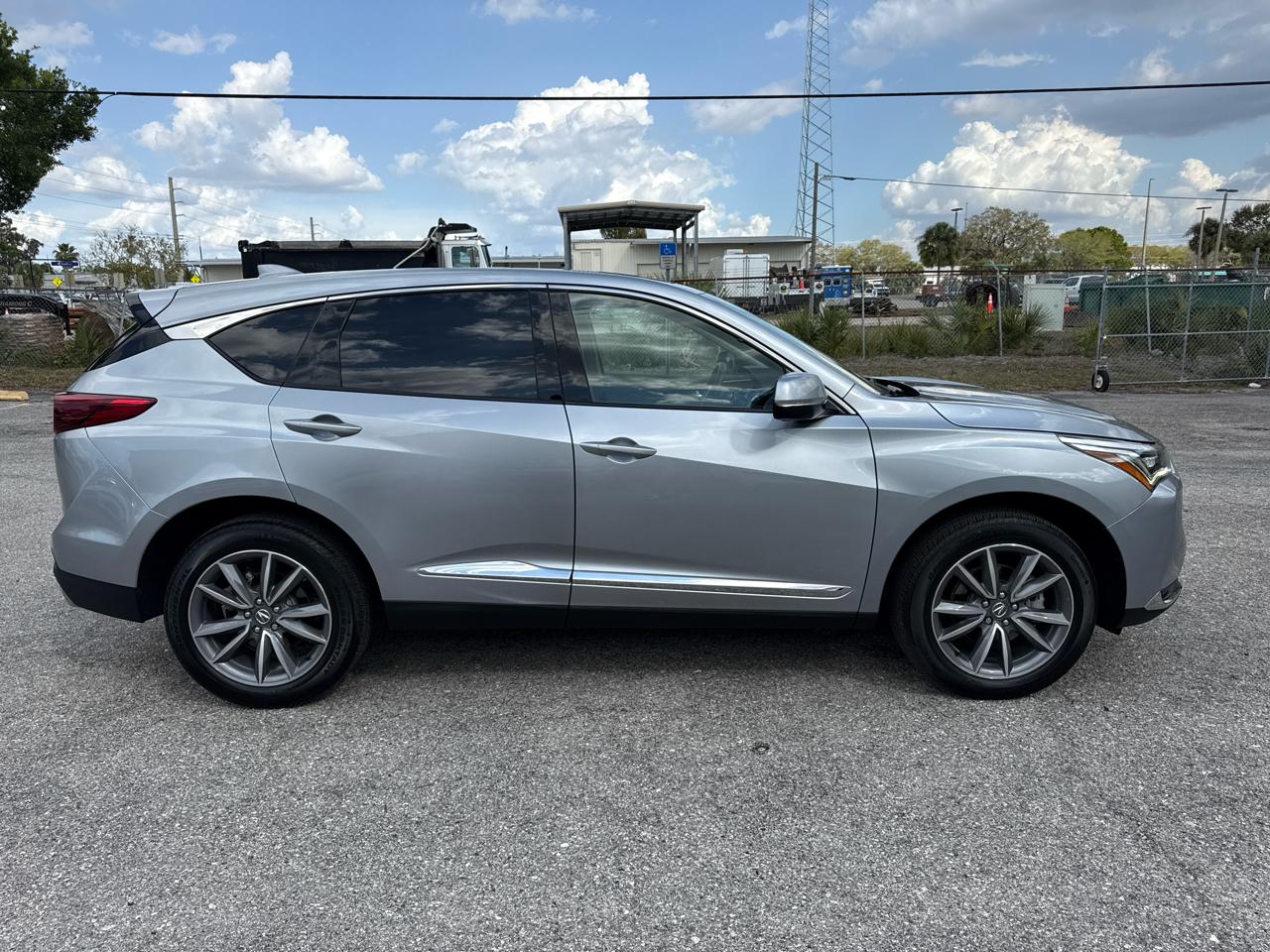 Acura RDX SH-AWD w/Technology Package 2023