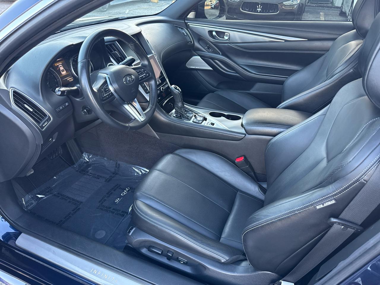 Infiniti Q60 3.0t LUXE AWD 2021