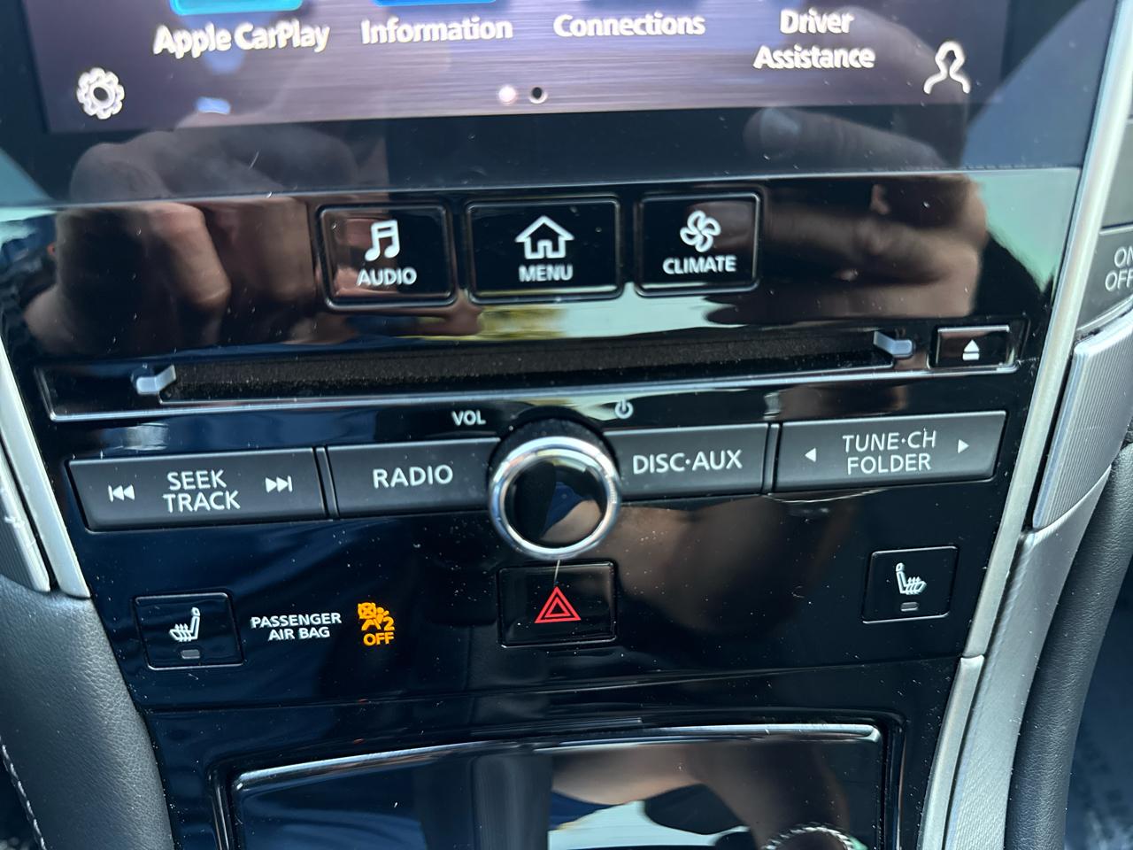 Infiniti Q60 3.0t LUXE AWD 2021