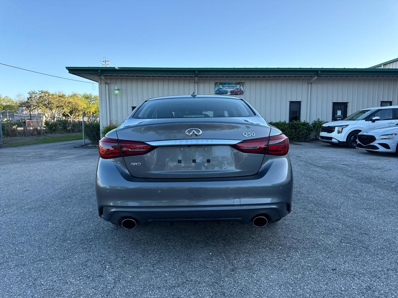 Infiniti Q50 3.0t LUXE AWD 2021