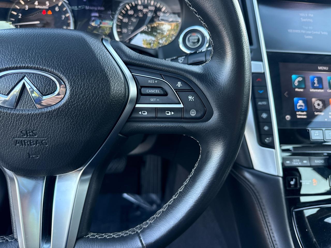 Infiniti Q50 3.0t LUXE AWD 2021