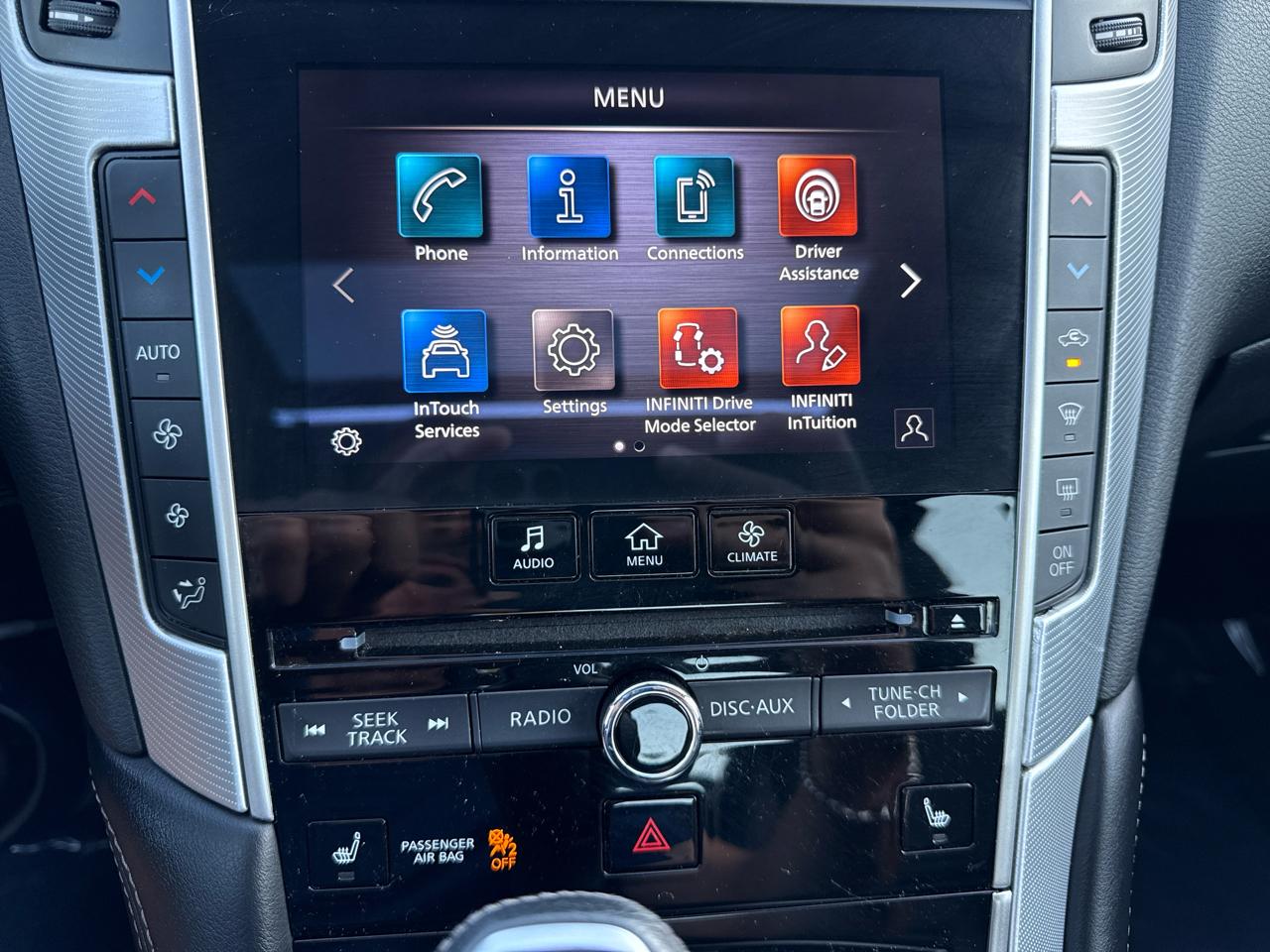 Infiniti Q50 3.0t LUXE AWD 2021