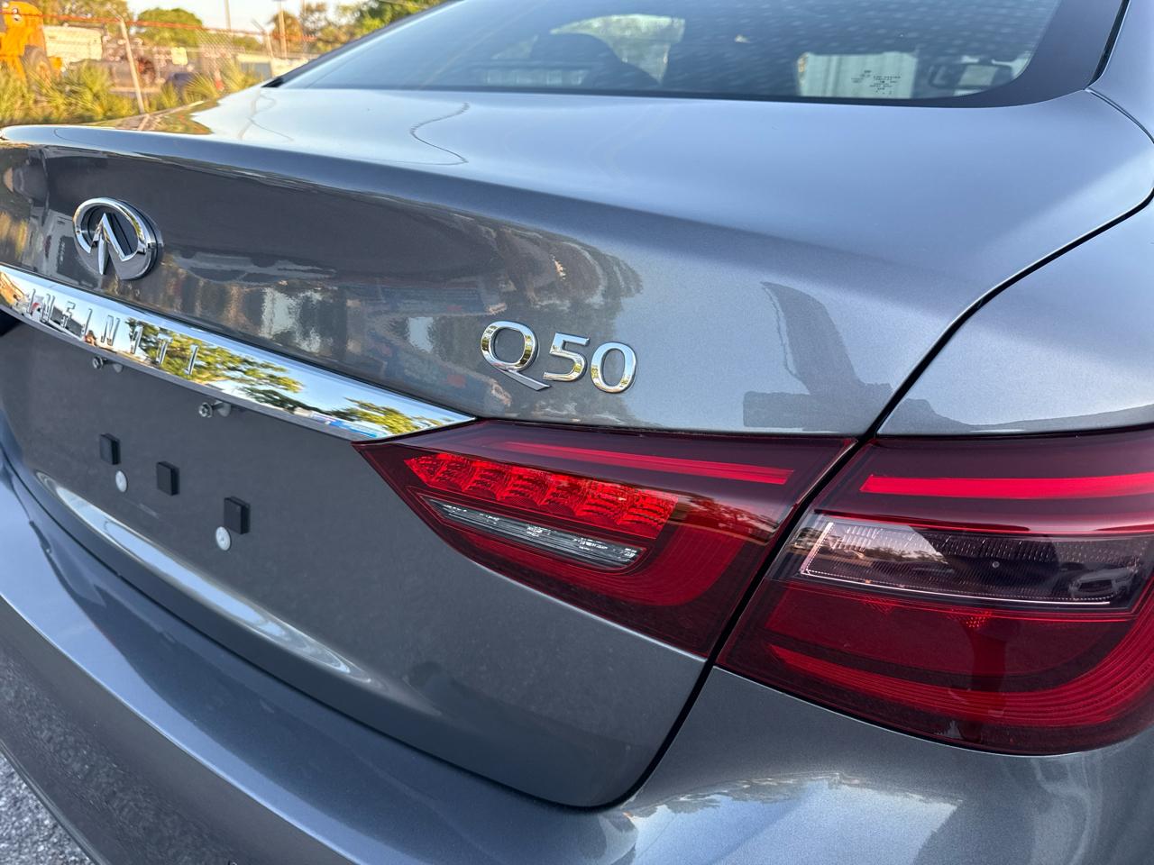Infiniti Q50 3.0t LUXE AWD 2021