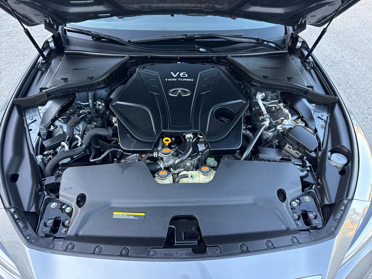 Infiniti Q50 3.0t LUXE AWD 2021