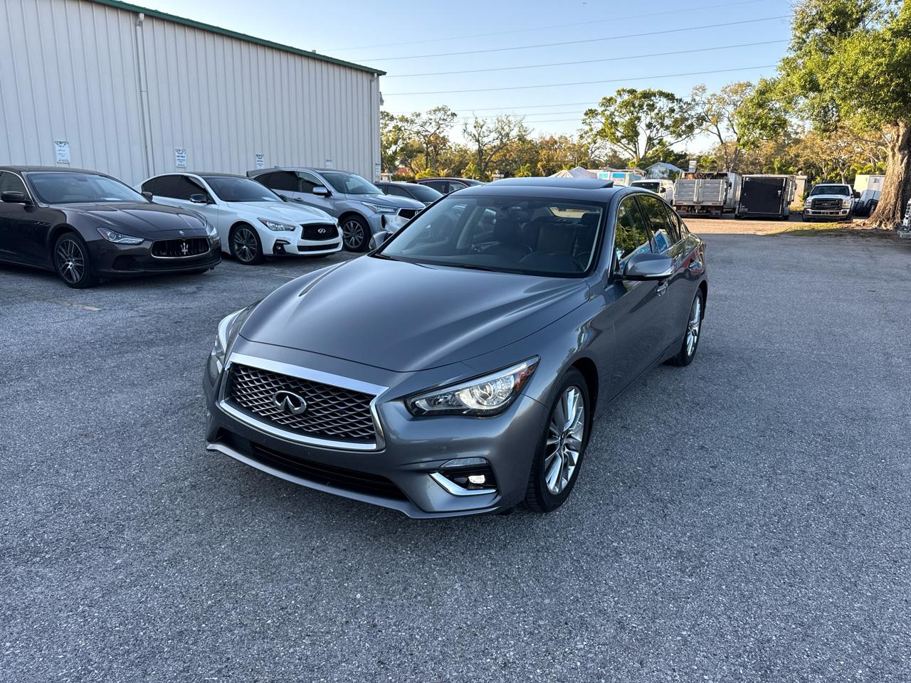 Infiniti Q50 3.0t LUXE AWD 2021
