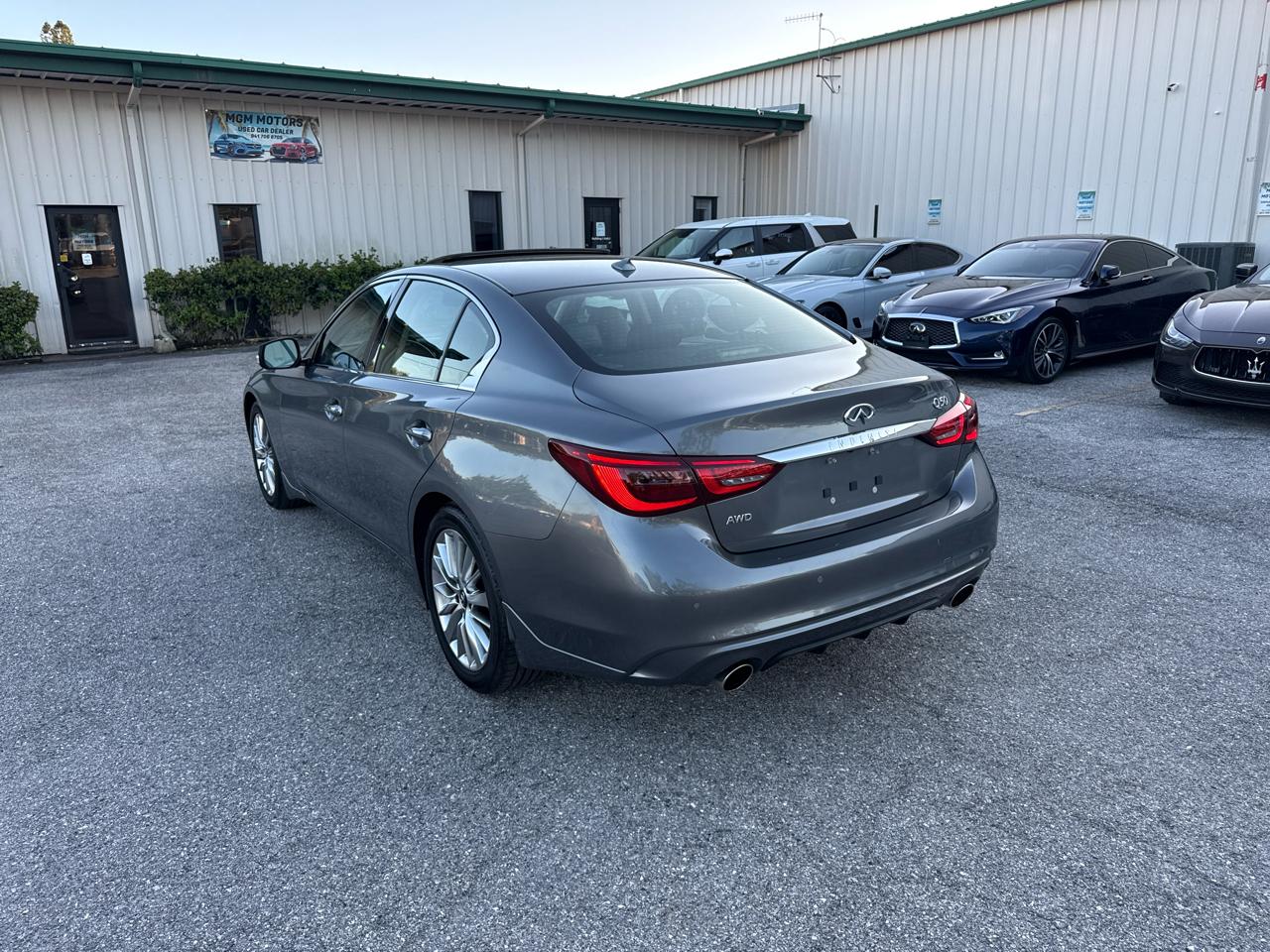 Infiniti Q50 3.0t LUXE AWD 2021