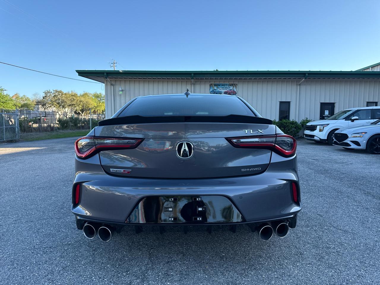 Acura TLX  2023
