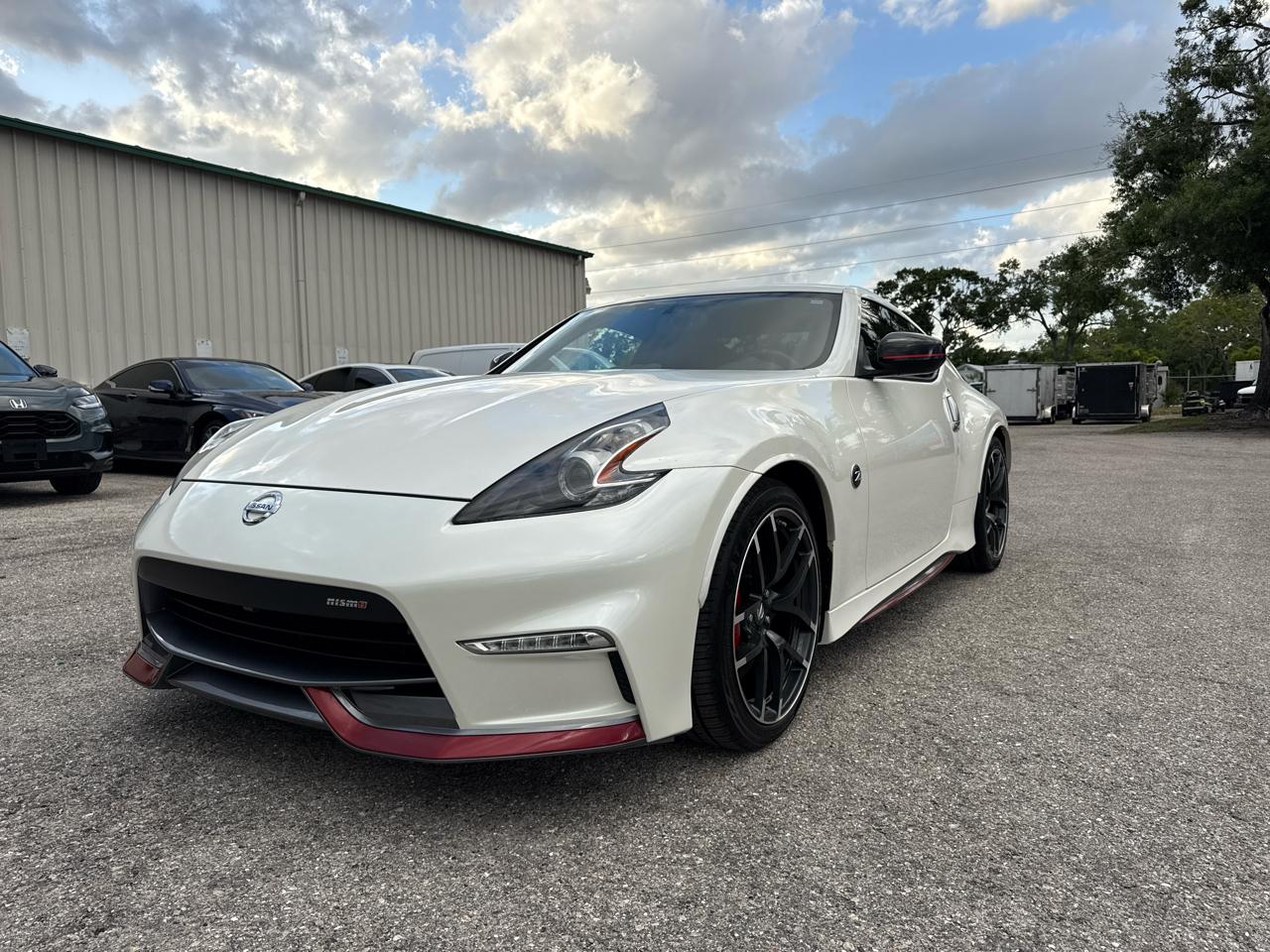Nissan Z 370Z Coupe NISMO Tech 7AT 2017