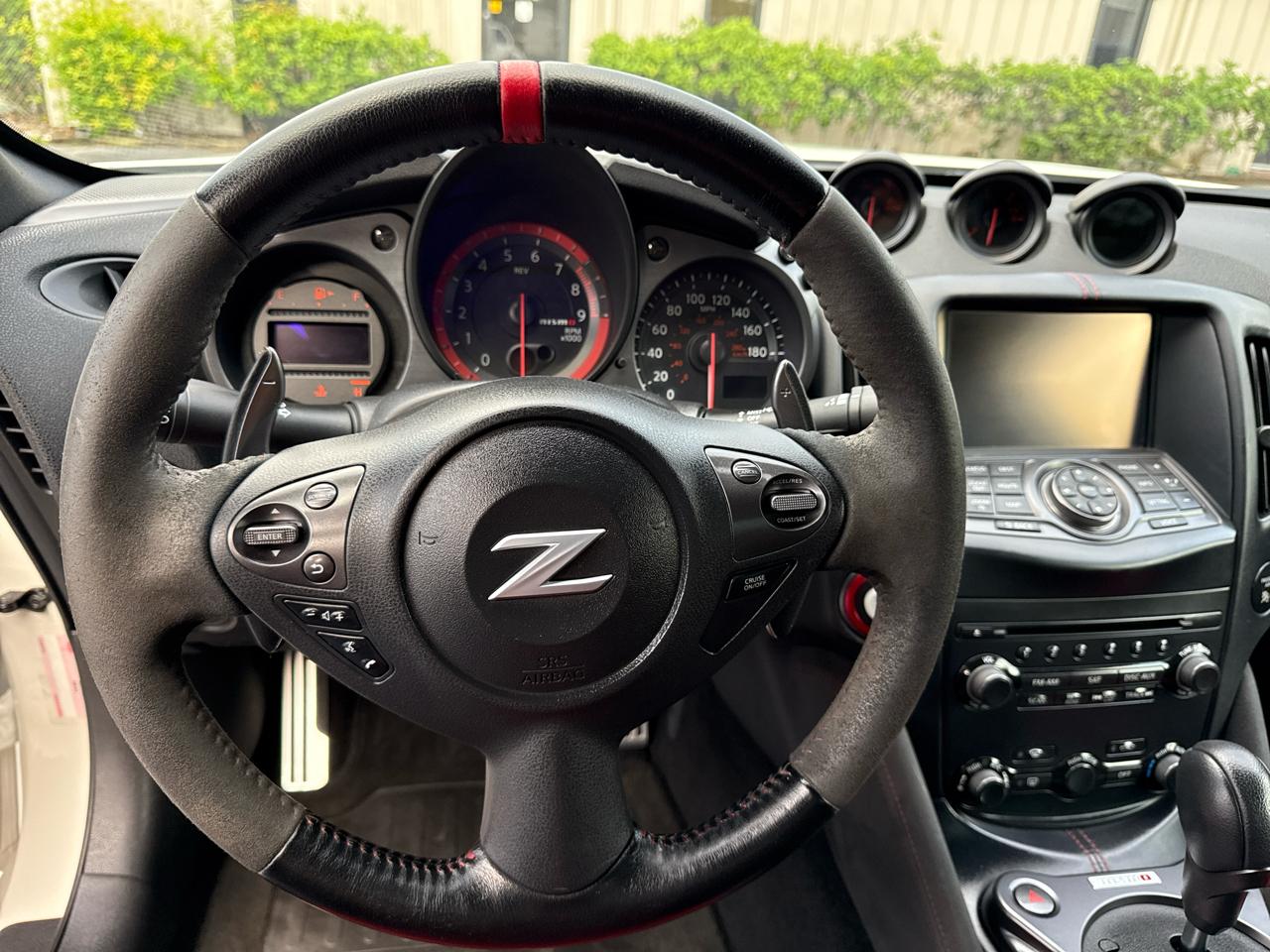 Nissan Z 370Z Coupe NISMO Tech 7AT 2017