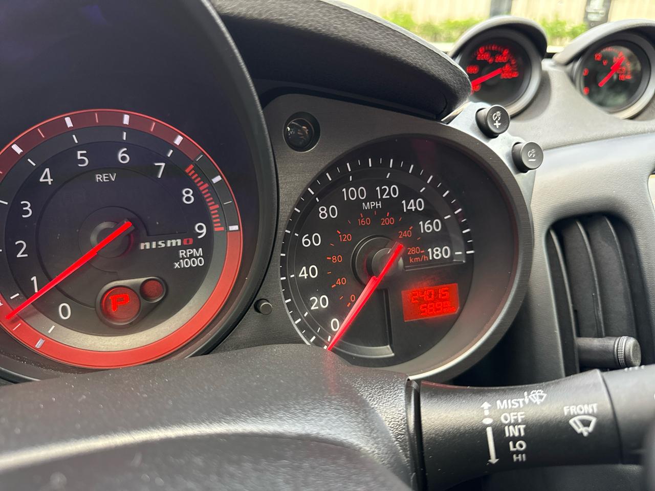 Nissan Z 370Z Coupe NISMO Tech 7AT 2017