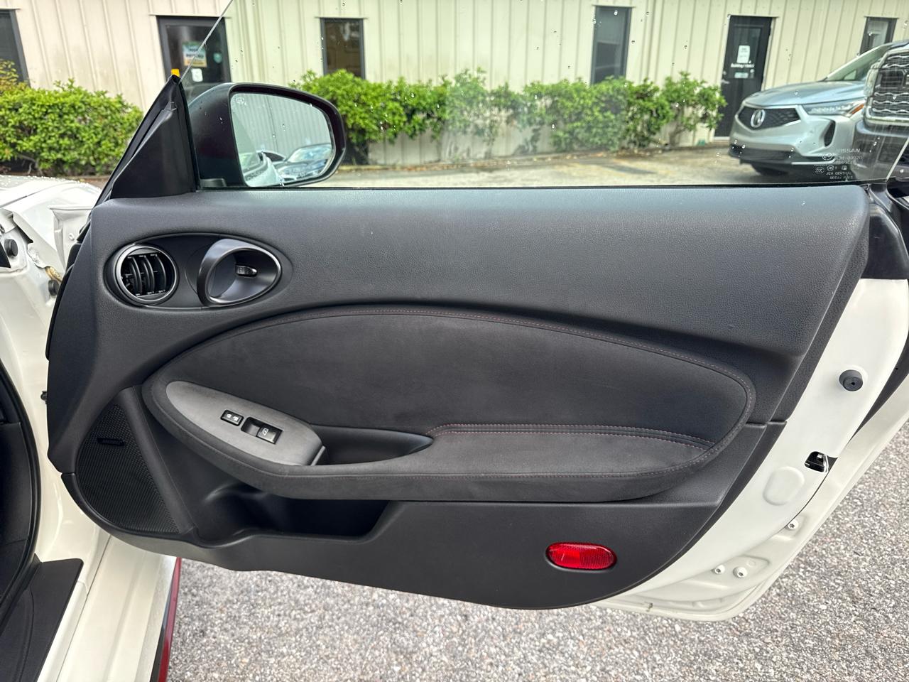 Nissan Z 370Z Coupe NISMO Tech 7AT 2017